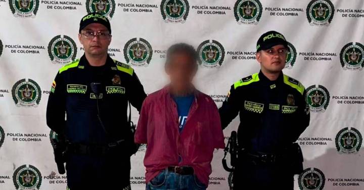A habitante de calle le echaron gasolina y la quemaron viva en Barrio Antioquia, Medellín