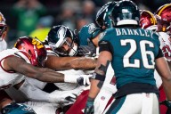 Joe Buck defends Eagles' tush push: 'Figure out a way to stop it'