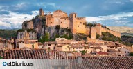 Una villa medieval, una colegiata fortificada y pasarelas colgantes: Alquézar, uno de los pueblos más bonitos de Aragón