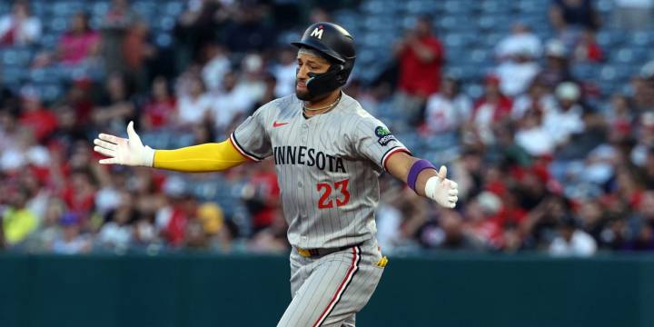 Royce Lewis homers twice as Twins earn win over Angels