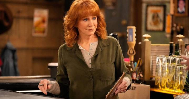 Book credits Reba McEntire's success to her being 'ultimate hard worker'