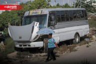 Camión con estudiantes del Cecyte en Tijuana se queda sin frenos; hay un lesionado