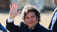 Tras la dura derrota electoral, Milei fue invitado a la reunión de la ultraderecha europea