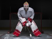 Linus Ullmark auctioning goalie gear for kids cancer charity