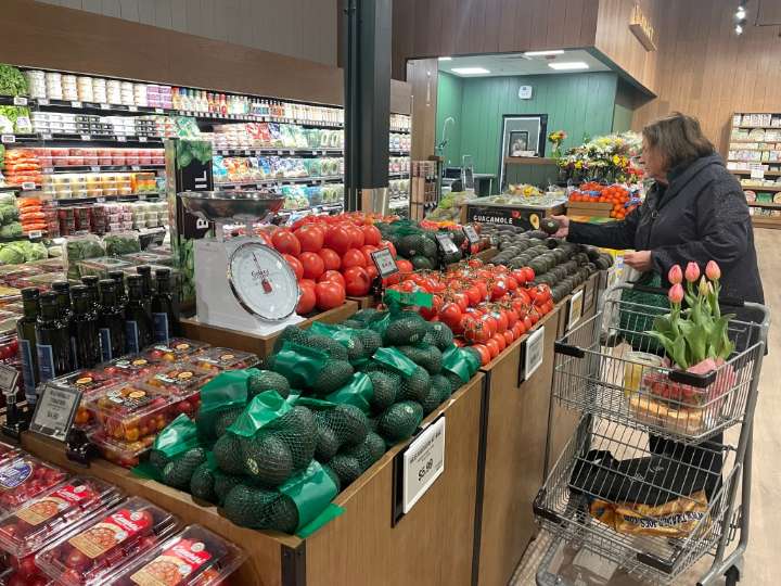Northbrook passes 1% grocery tax rather than lose $1.8 million in revenue