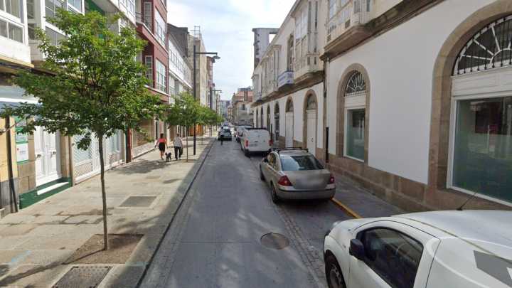 Cortes de tráfico en la calle Iglesia de Ferrol por obras de subsanación