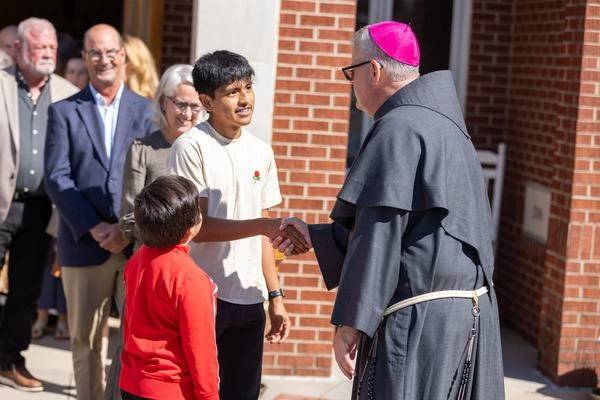 Charlotte bishop restricts Traditional Latin Mass to 1 chapel
