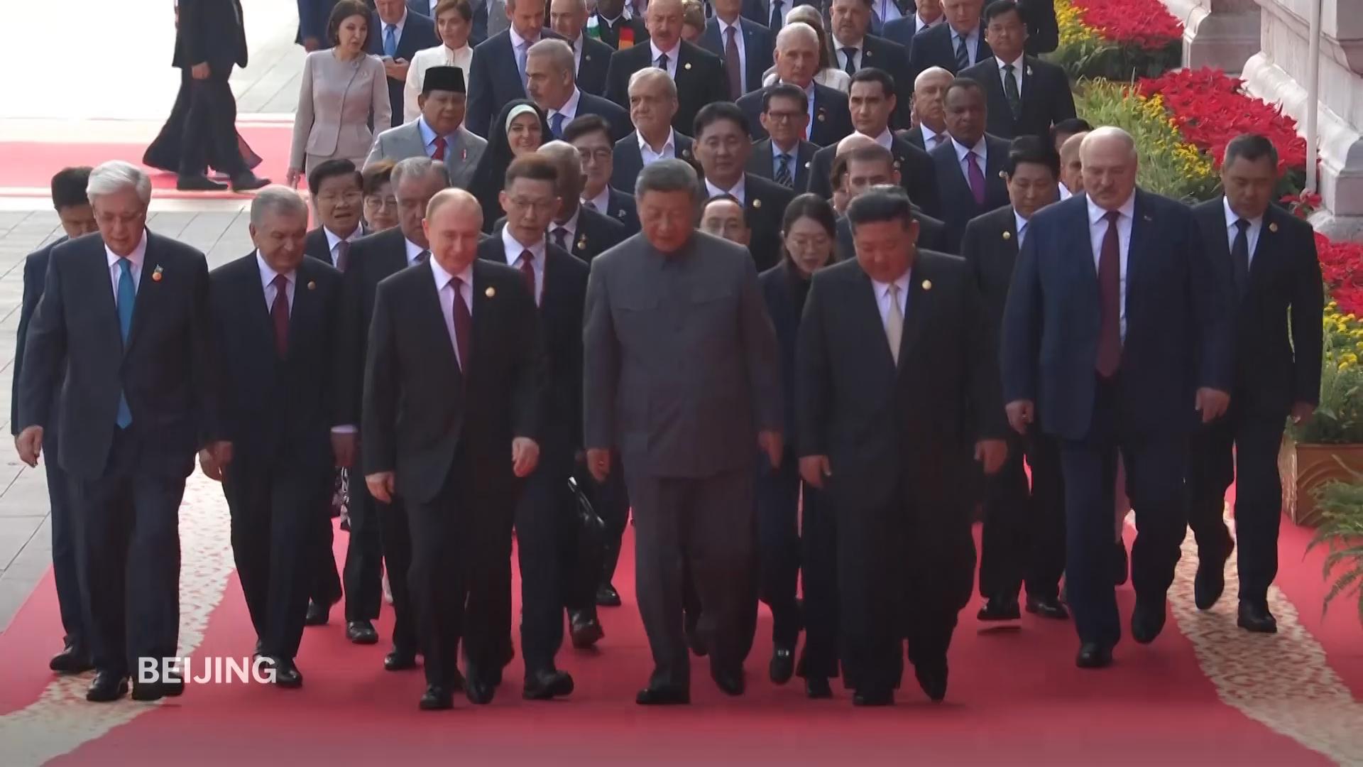 Xi and Putin's hot mic moment: How long will science extend the human life span?