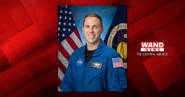 Illinois man among 10 chosen for new NASA astronaut class