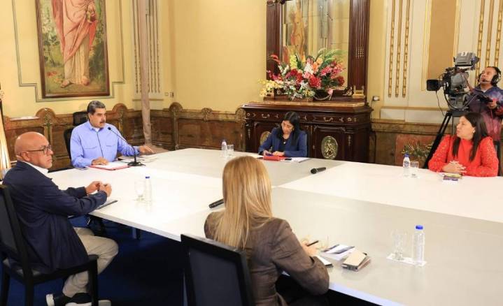 Juristas ante decreto de conmoción: No se justifica y puede profundizar crisis de DD HH