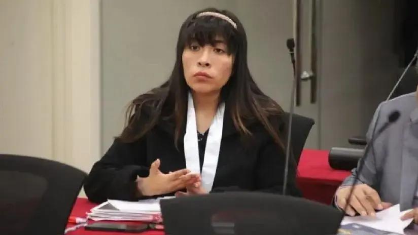 Fiscalía solicita al Poder Judicial que se le prohiba a Betssy Chávez concurrir a alguna embajada
