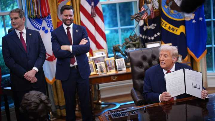 Trump orders prosecutors to pursue death penalty in DC