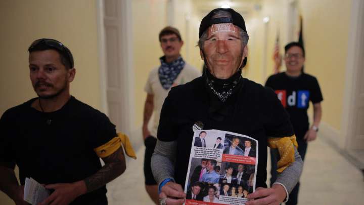 Caso Jeffrey Epstein: Cámara de Representantes Publica Más de 30 Mil Documentos Sobre el Caso