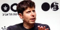 Sam Altman, CEO de OpenAI, advierte qué trabajos serán reemplazados por la IA y cuáles no