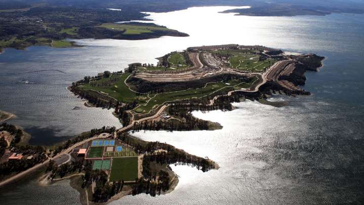El Constitucional rechaza el recurso de la Junta de Extremadura contra la orden del TS de demoler la Isla de Valdecañas