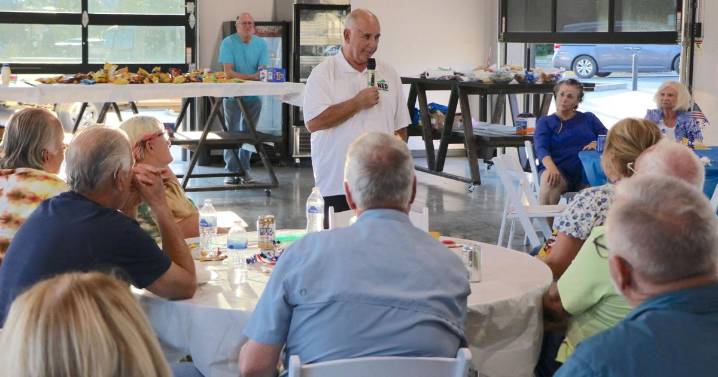 Democratic Picnic brings Pillersdorf's message to Pulaski