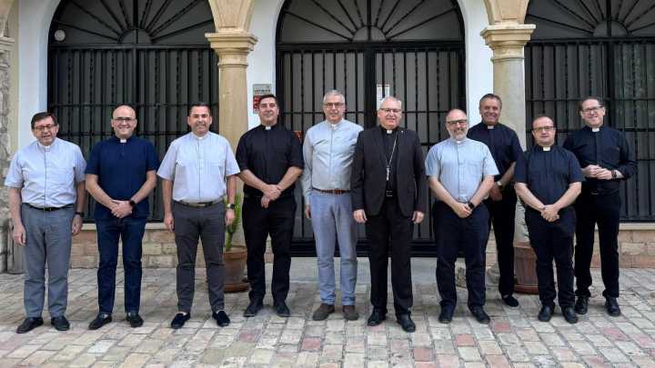 El Obispo de Jaén y su Consejo Episcopal se reúnen en La Yedra para organizar el curso pastoral 2025