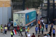 Conductor de camión con ayuda para Gaza mata a dos israelíes en cruce con Jordania
