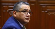 Juan José Santiváñez: Obtienen firmas necesarias para presentar moción de censura contra el ministro