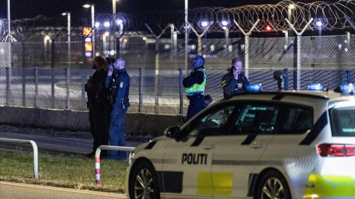 Drone sightings disrupt flights at Copenhagen and Oslo