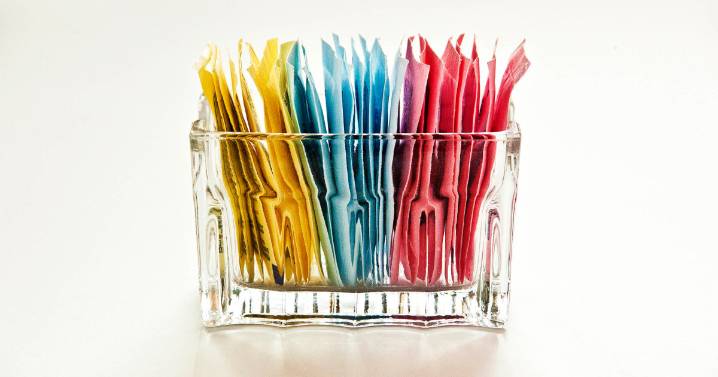 7 Artificial Sweeteners Linked to Cognitive Decline in New Study