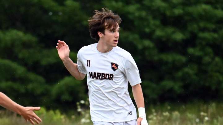 Top Performers: Harbor Springs' Juneau leads area with a career moment