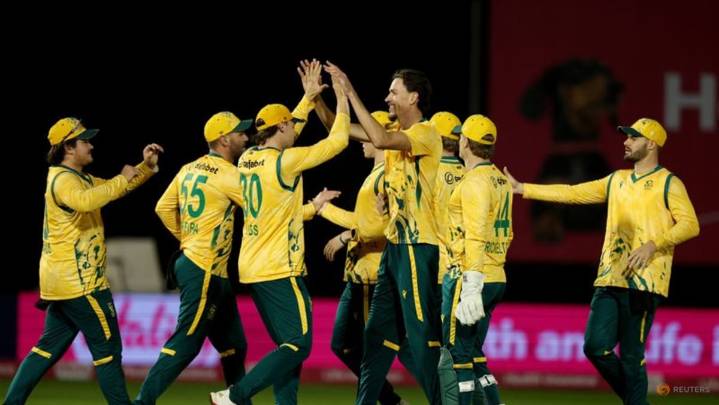 South Africa beat England by 14 runs in five