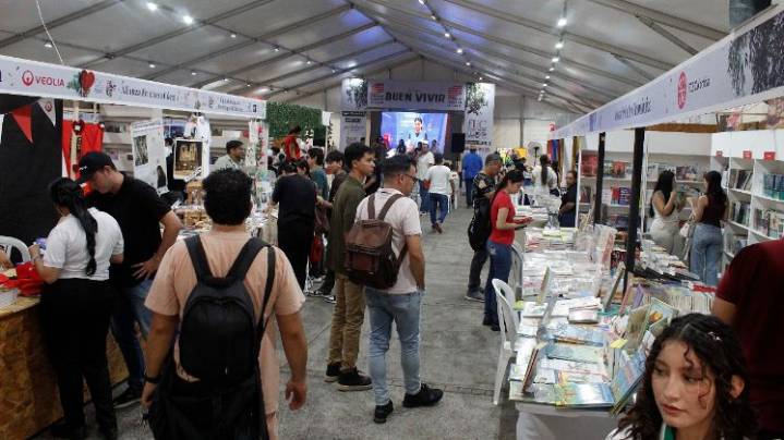 Emprendimientos, editoriales cucuteñas y una variada programación para el segundo día de la fliC 2025