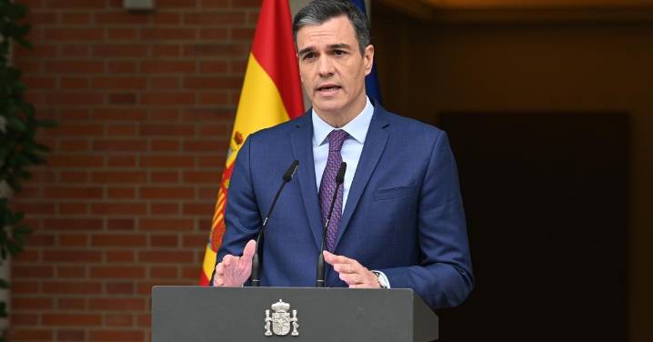 Sánchez anuncia un embargo de armas a Israel y prohibición de entrada en España de quienes "participen del genocidio"