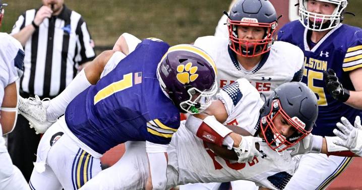Ballston Spa football mounts improbable 21-point comeback to beat Eastchester in Upstate