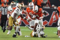 No. 10 Miami digs in late, tops No. 6 Notre Dame 27-24 in a thriller – Chicago Tribune