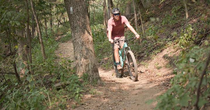 Pedal your way through Shenandoah River State Park at the Bentonville Bike Bash