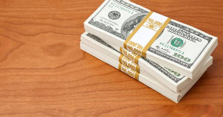 $40,000 CD vs. $40,000 high-yield savings account: 3 things savers should consider now