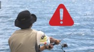 Pescaba en este lago de Estados Unidos y de pronto la caña sacó una criatura de 80 kilos que lo dejó atónito