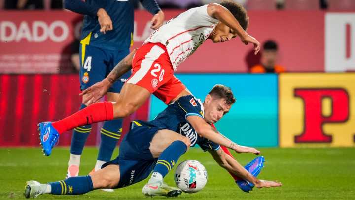 Míchel mete a Stuani para buscar la victoria