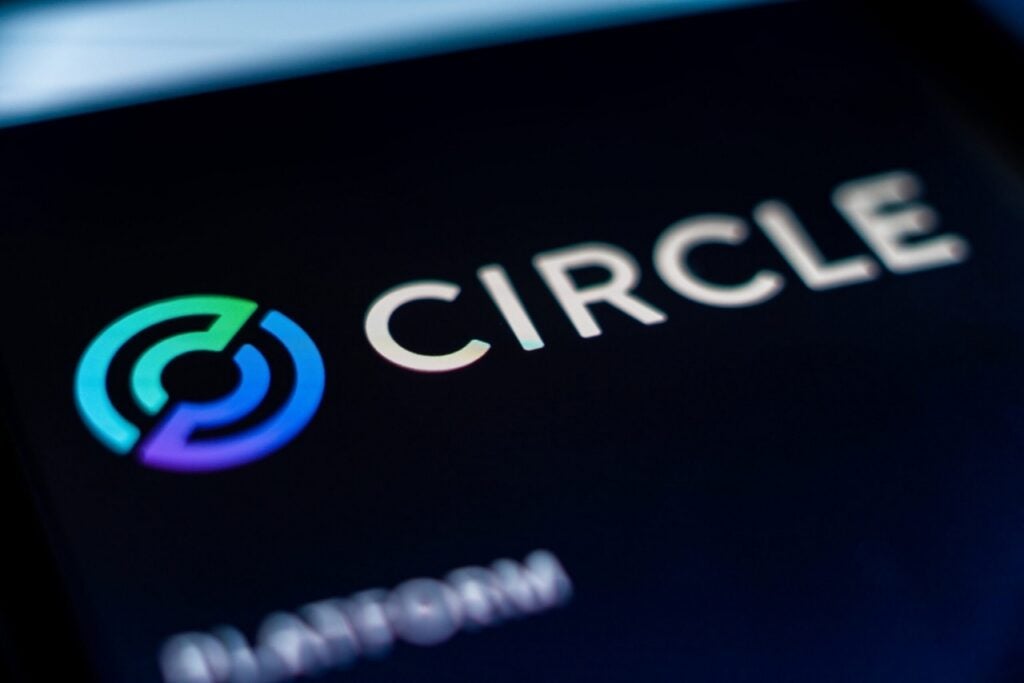 Acciones de Circle (CRCL) repuntan tras acuerdo con Deutsche Börse sobre stablecoins