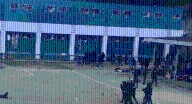 Al menos 17 muertos tras motín en cárcel de Esmeraldas, Ecuador Explosiones y ráfagas de disparos se registraron durante la madrugada en medio del enfrentamiento entre bandas rivales.