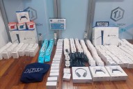 Descubren un contrabando de celulares, relojes digitales y drones por $615 millones