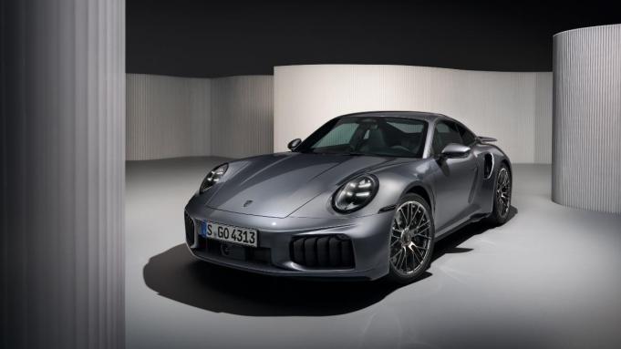 The New Porsche 911 Turbo S Is a Hybrid That Makes 701 HP