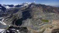 Codelco y Anglo American sellan alianza para explotar en conjunto minas de cobre en Chile