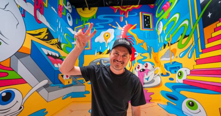 Atlanta artist brings his own brand of surrealism to Dalí Museum