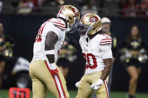 Mac Jones brilla al relevar a Brock Purdy y los 49ers vencen 26