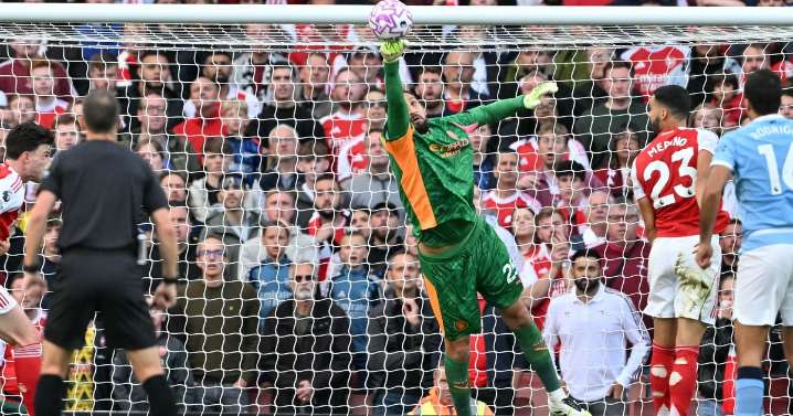 Gianluigi Donnarumma summed up radical Man City change vs Arsenal