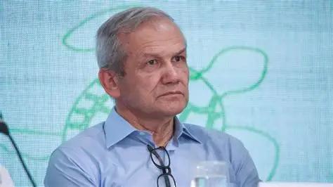 Con Circular Roja buscan la captura de Carlos González