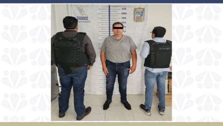 Detienen a agente de la FGE que cobraba por localizar a una mujer desaparecida