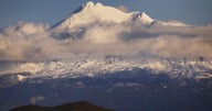 Mt. Shasta hiker plummets 2,000 feet down glacier to his death