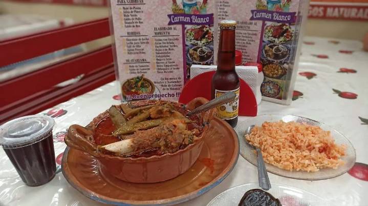 Mole de Caderas original, en riesgo; un chivo costaría hasta 6 mil pesos en Tehuacán