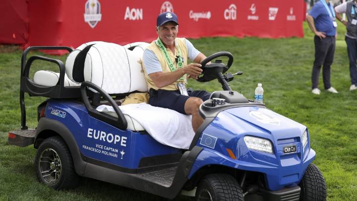 Soccer great Gianfranco Zola gives European Ryder Cup team a lift