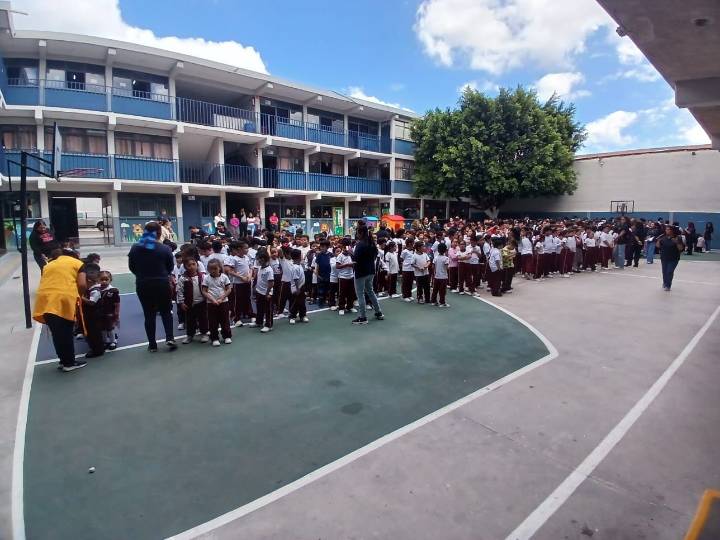ALUMNOS, MAESTROS Y PERSONAL DEL SEER PARTICIPARON CON ÉXITO EN EL SEGUNDO SIMULACRO NACIONAL