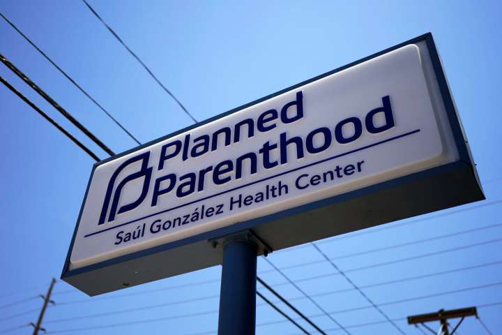 Medicaid reimbursements may be withheld from Planned Parenthood. But the embattled nonprofit has seen this before